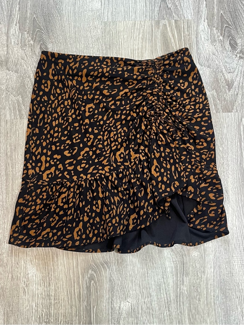 Promod Women’s UK 8 USA 4 Black and Brown Leopard Print Ruched Mini Skirt